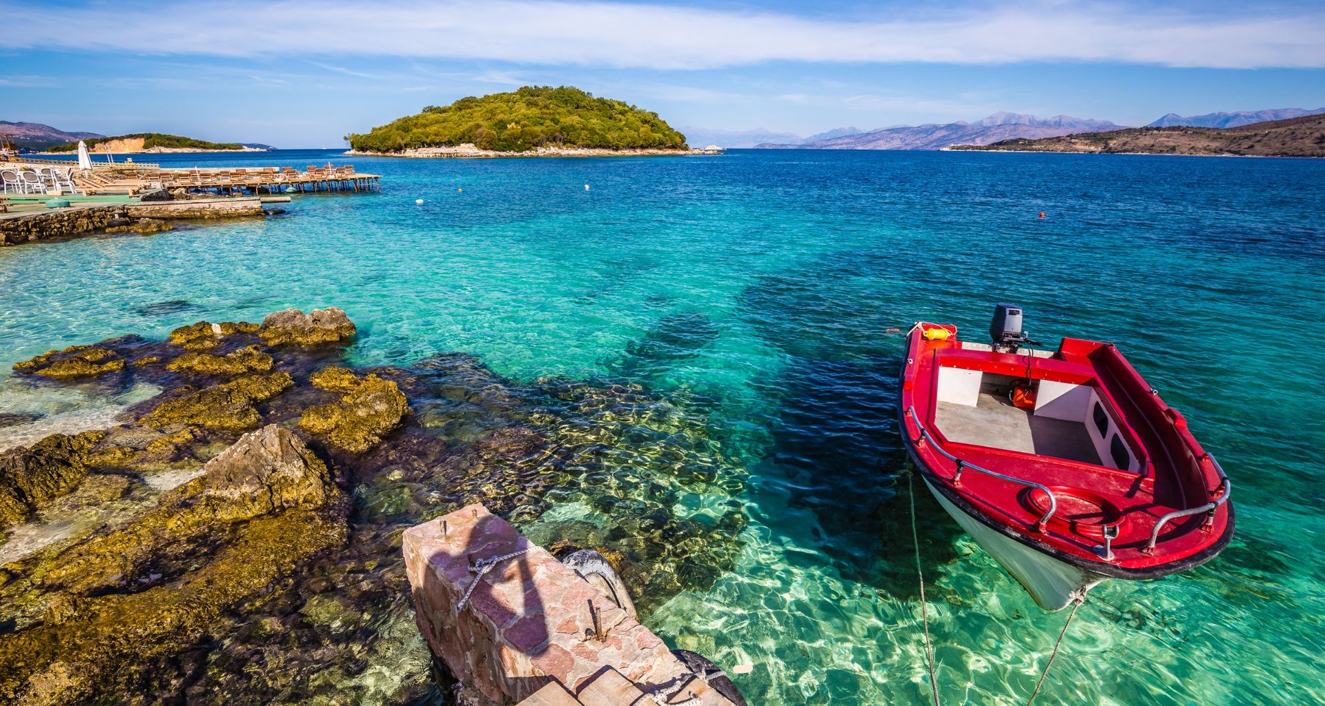 albanie-ksamil-bootje